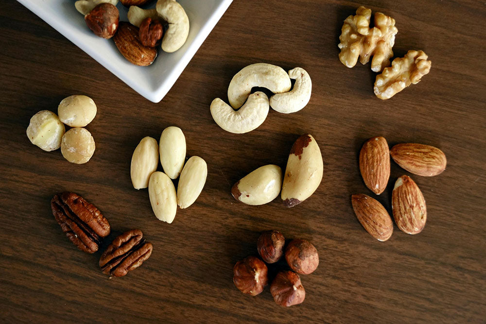 Smart Snacking on the Go: How to Choose Healthier Snacks Without Sacrificing Flavor